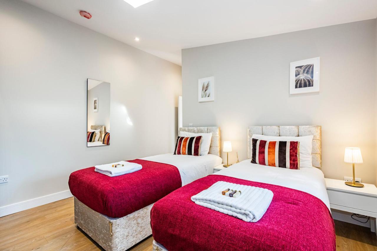 South Woodford 2 Bed En-Suite House Лондон Екстер'єр фото